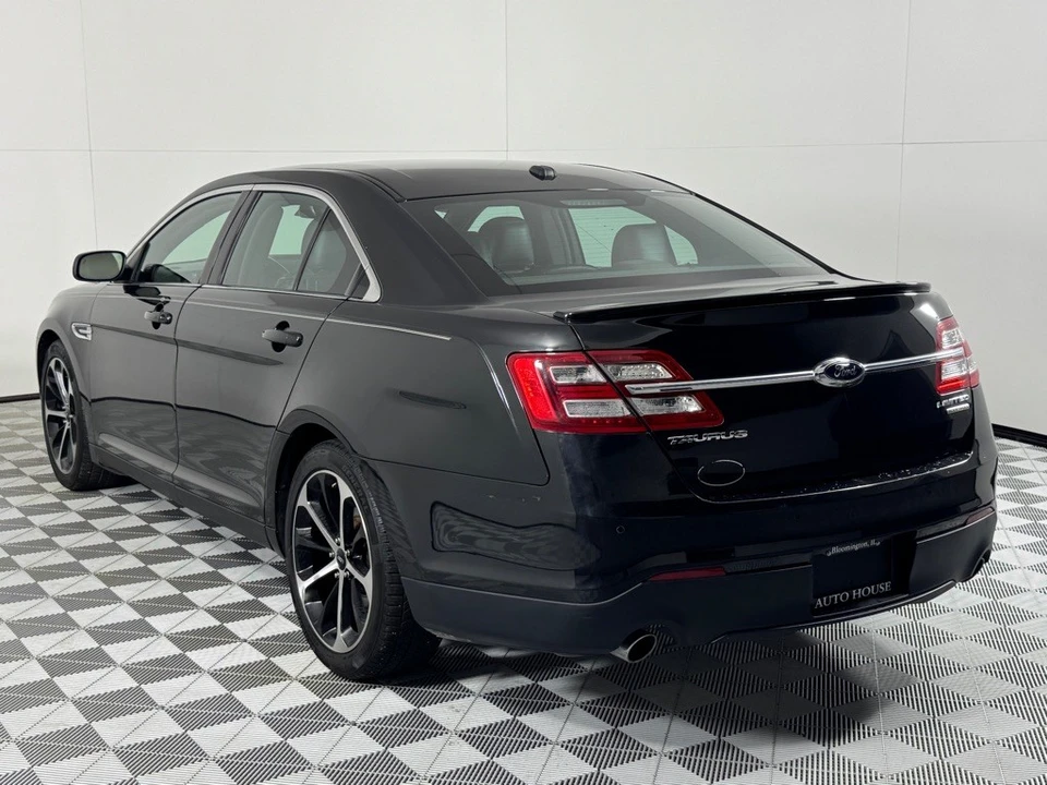 2014 Ford Taurus 5th Gen - Image 5 of 12