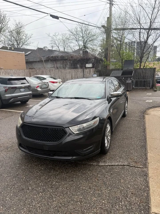 2014 Ford Taurus 6th Gen - Image 2 of 14