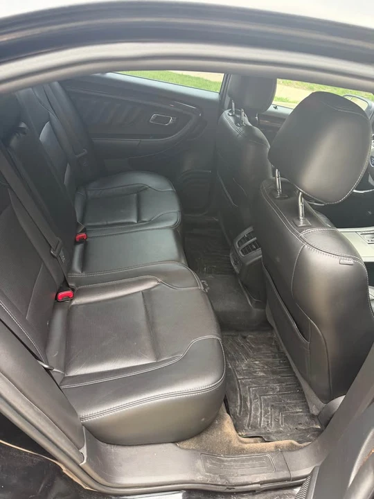 2014 Ford Taurus 6th Gen - Image 12 of 14