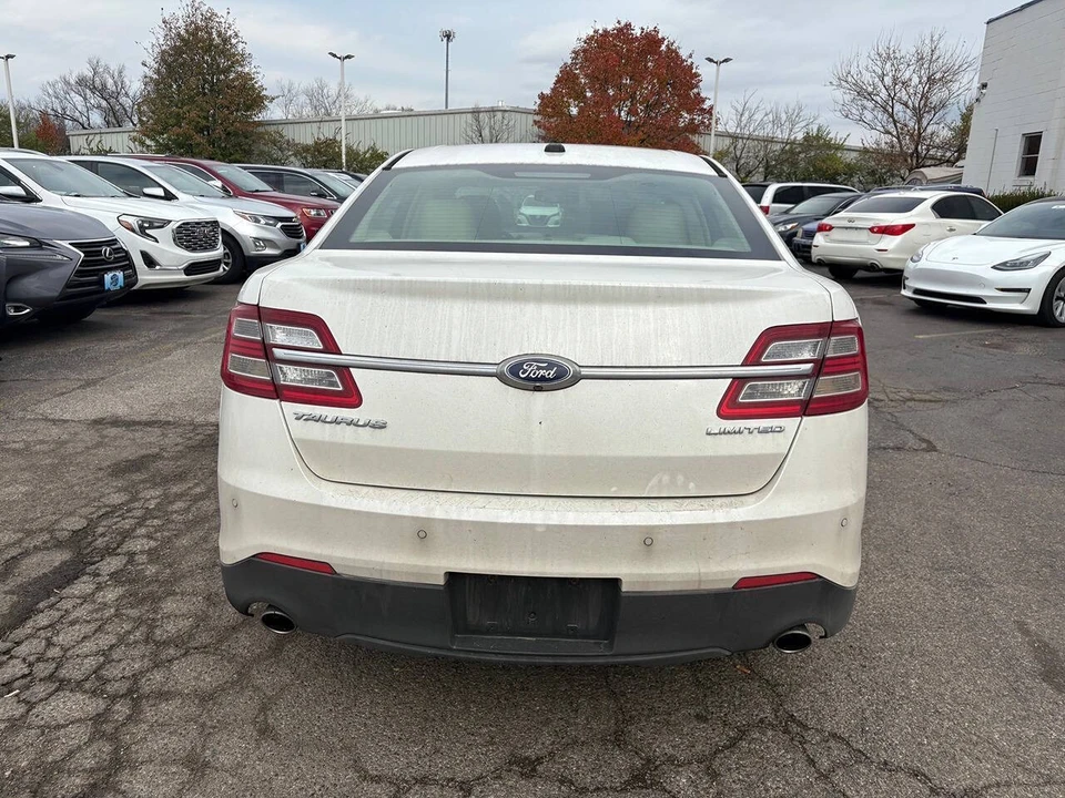 2014 Ford Taurus 5th Gen - Image 4 of 12