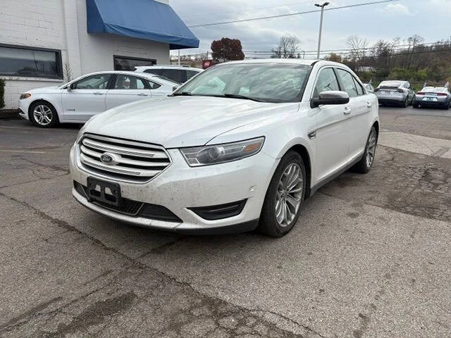 2014 Ford Taurus 5th Gen - Image 8 of 12