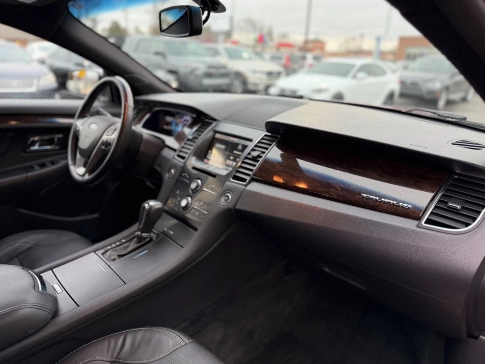 2014 Ford Taurus 6th Gen - Image 15 of 21