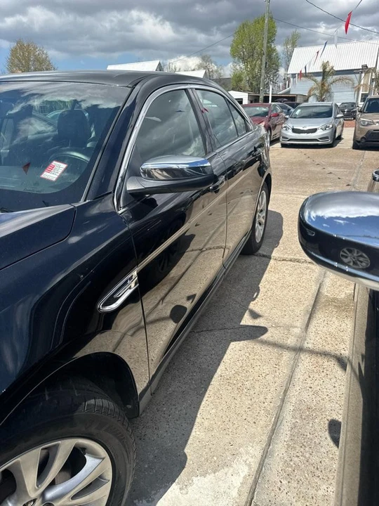 2014 Ford Taurus 6th Gen - Image 2 of 7