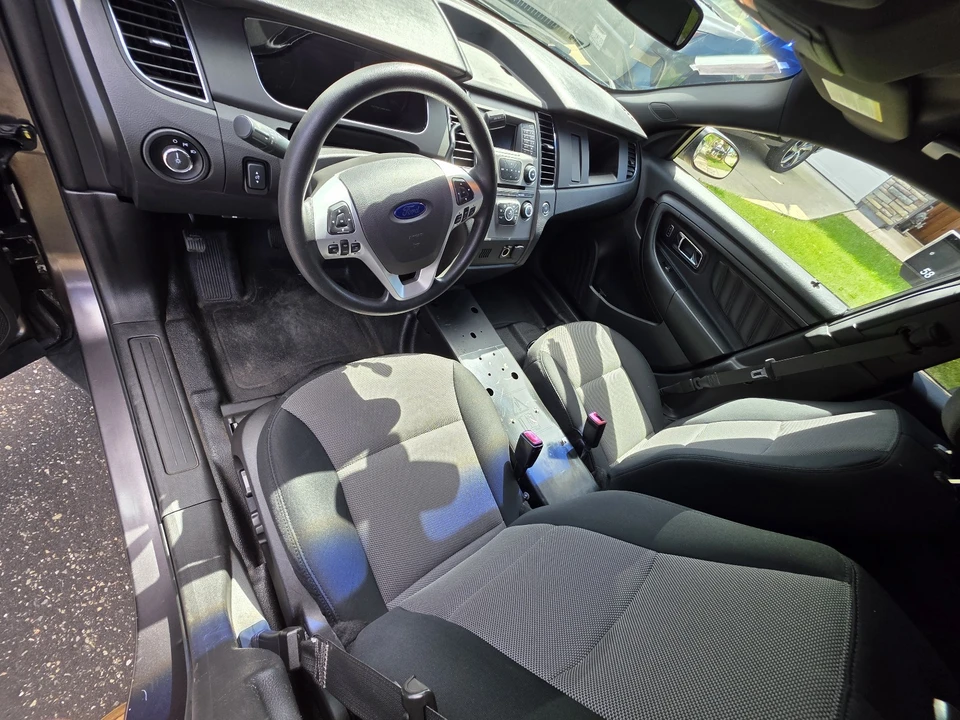 2014 Ford Taurus 6th Gen - Image 13 of 18