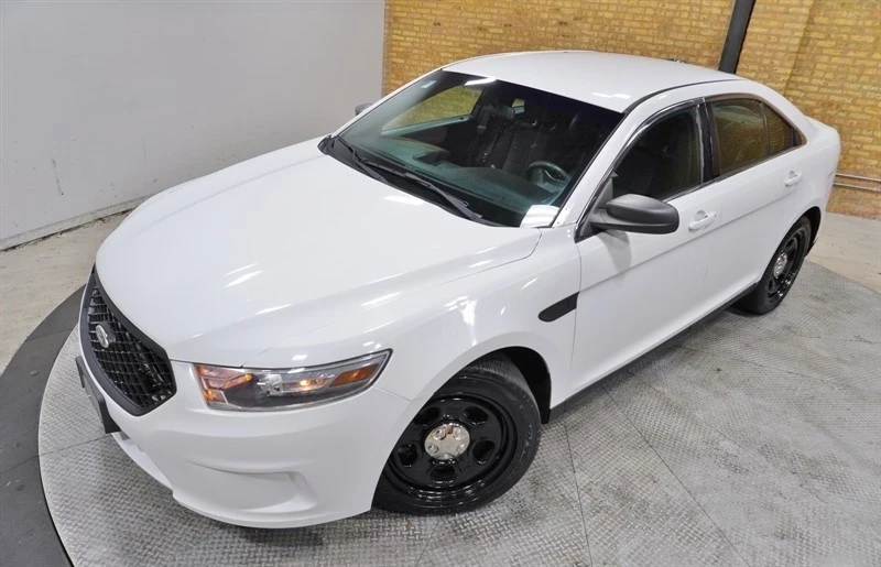 2014 Ford Taurus 5th Gen - Image 2 of 12