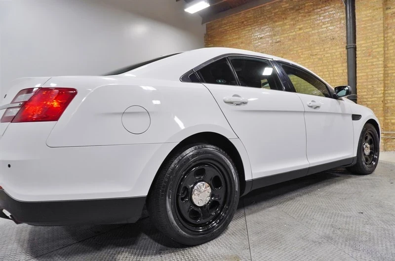 2014 Ford Taurus 5th Gen - Image 12 of 12