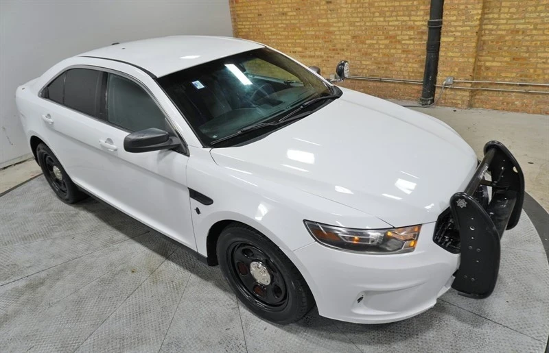 2014 Ford Taurus 5th Gen - Image 7 of 12