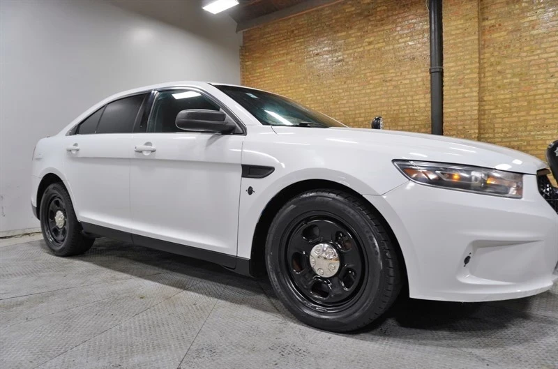 2014 Ford Taurus 5th Gen - Image 8 of 12