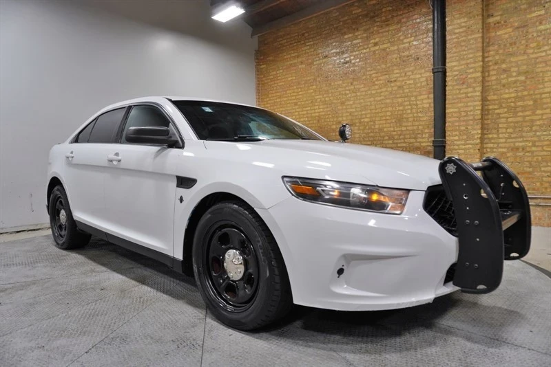 2014 Ford Taurus 5th Gen - Image 6 of 12