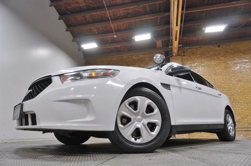 2014 Ford Taurus 5th Gen - Image 4 of 12