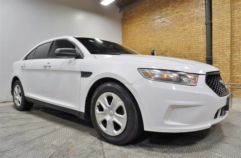 2014 Ford Taurus 5th Gen - Image 8 of 12