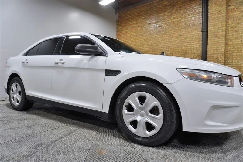 2014 Ford Taurus 5th Gen - Image 10 of 12