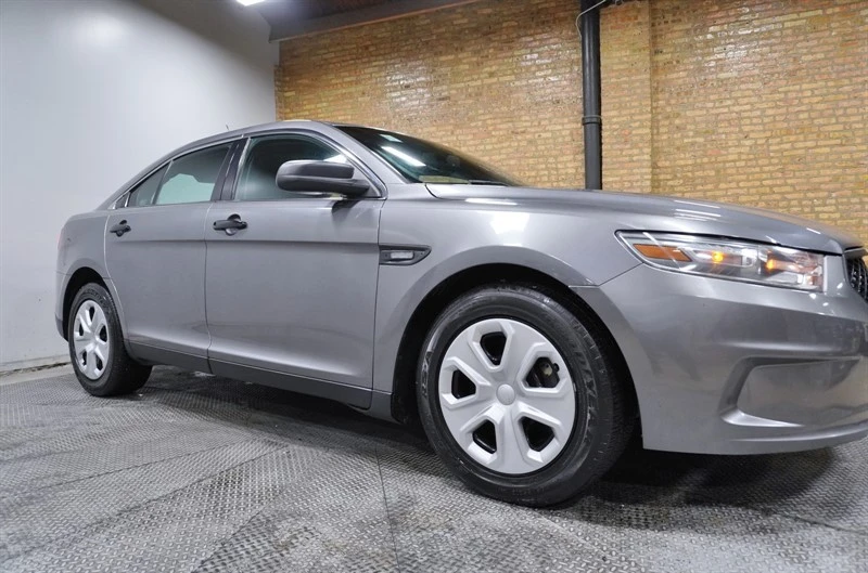 2014 Ford Taurus 5th Gen - Image 8 of 12