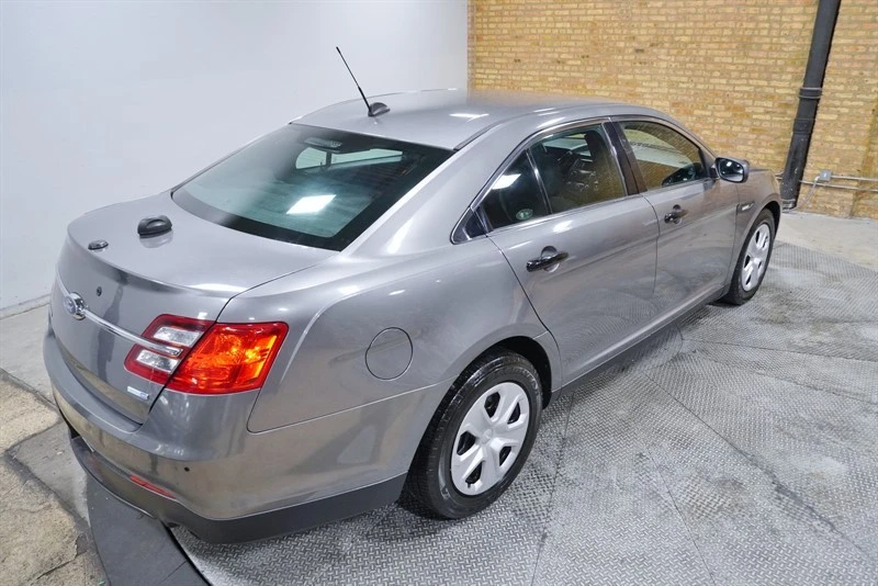 2014 Ford Taurus 5th Gen - Image 11 of 12