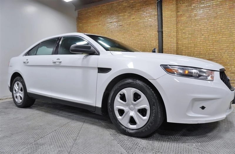 2014 Ford Taurus 5th Gen - Image 8 of 12