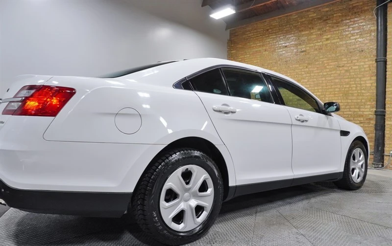 2014 Ford Taurus 5th Gen - Image 12 of 12