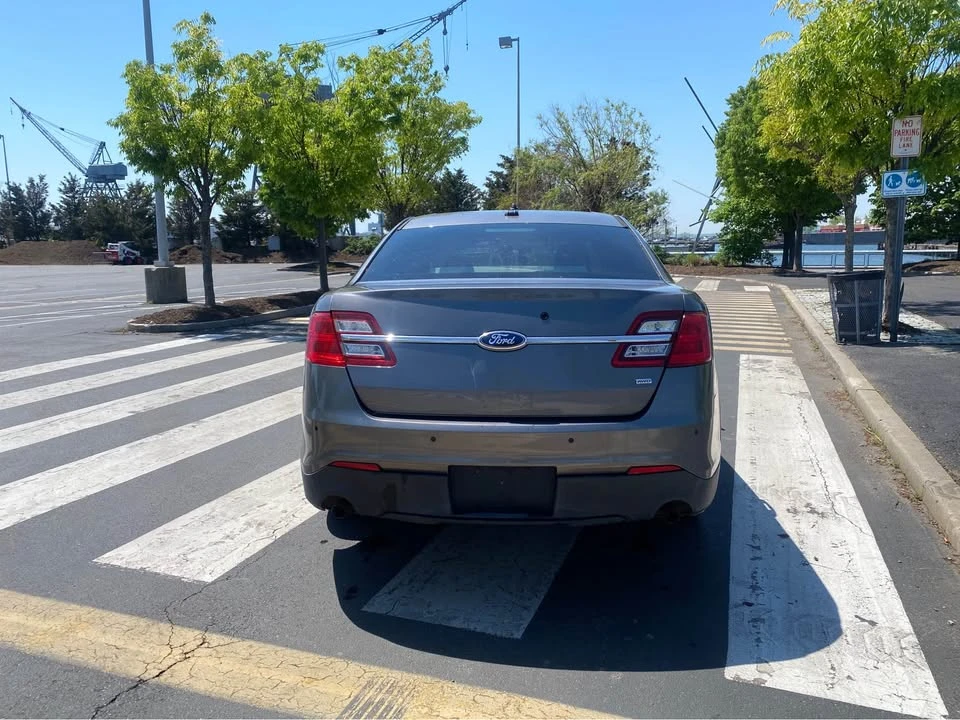 2014 Ford Taurus 6th Gen - Image 8 of 20