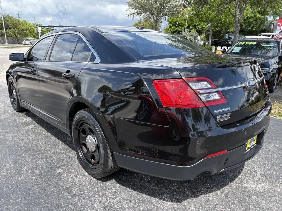 2014 Ford Taurus 5th Gen - Image 3 of 16
