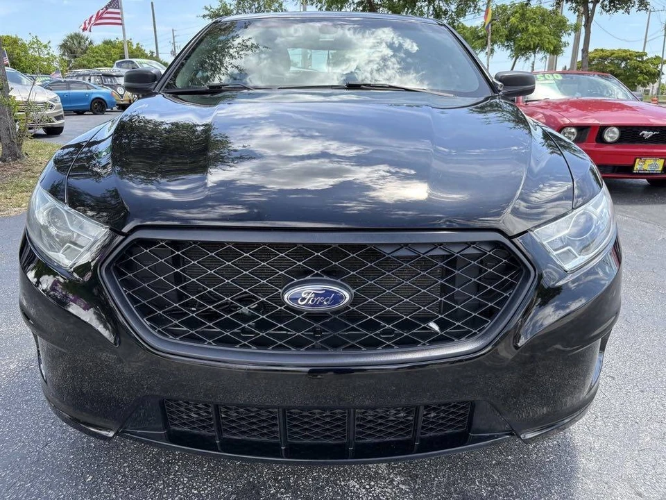 2014 Ford Taurus 5th Gen - Image 8 of 16