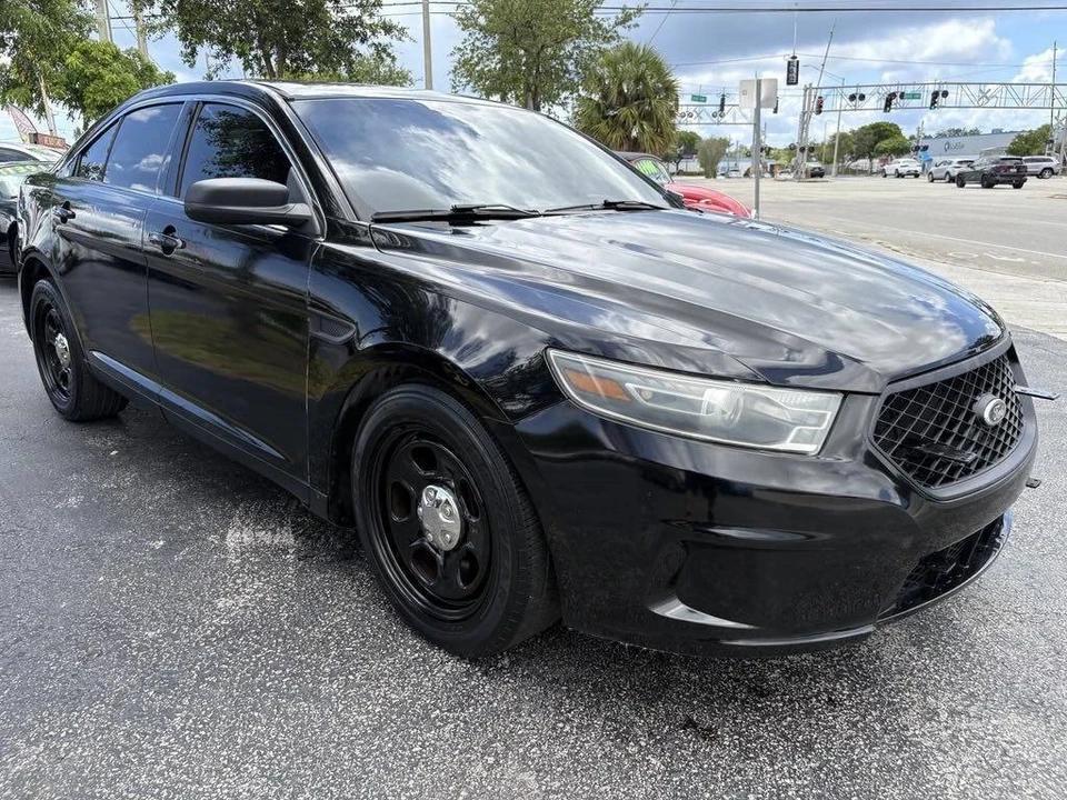 2014 Ford Taurus 5th Gen - Image 7 of 17