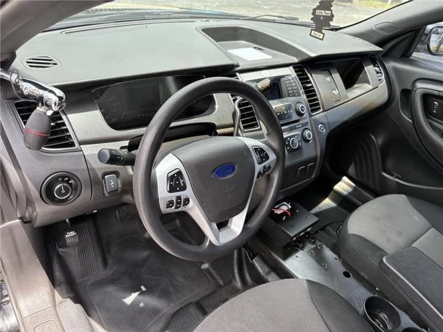 2014 Ford Taurus 5th Gen - Image 11 of 17