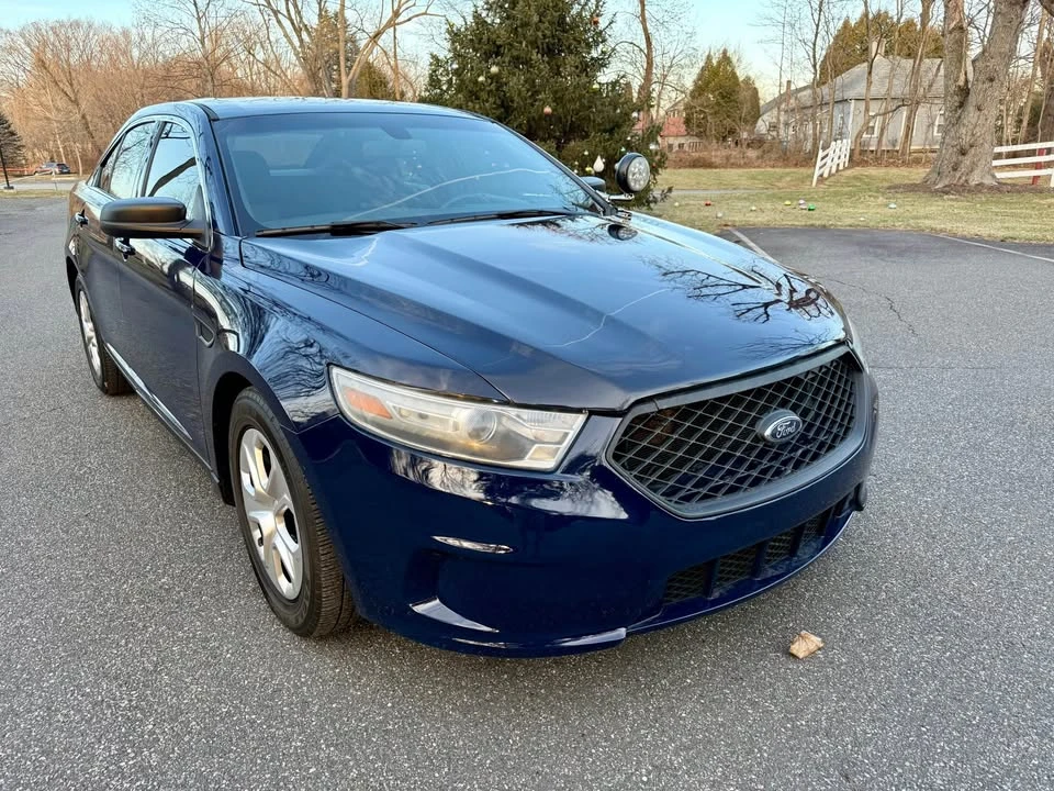 2014 Ford Taurus 5th Gen - Image 6 of 13