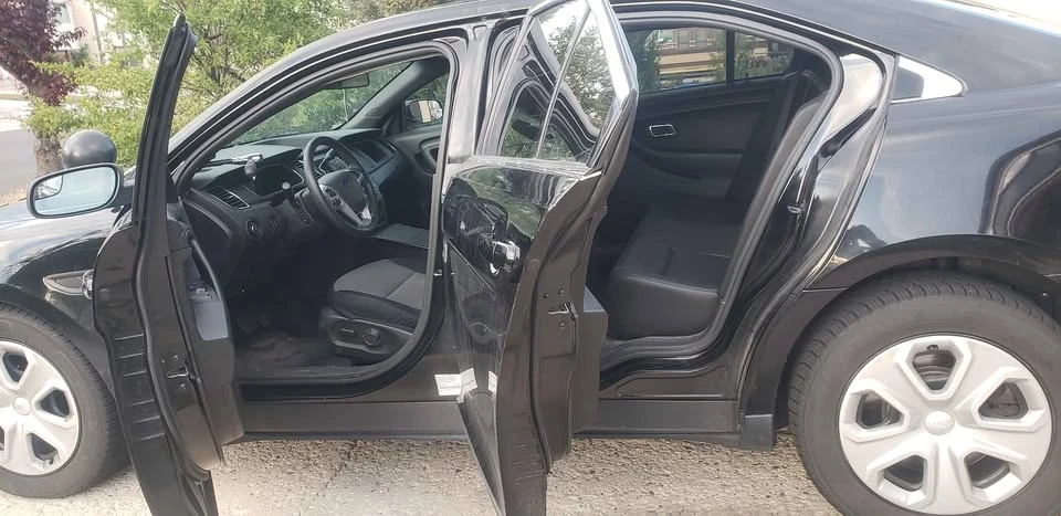 2014 Ford Taurus 6th Gen - Image 2 of 12