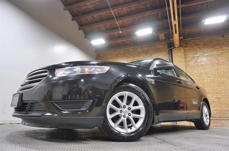 2014 Ford Taurus 5th Gen - Image 3 of 12