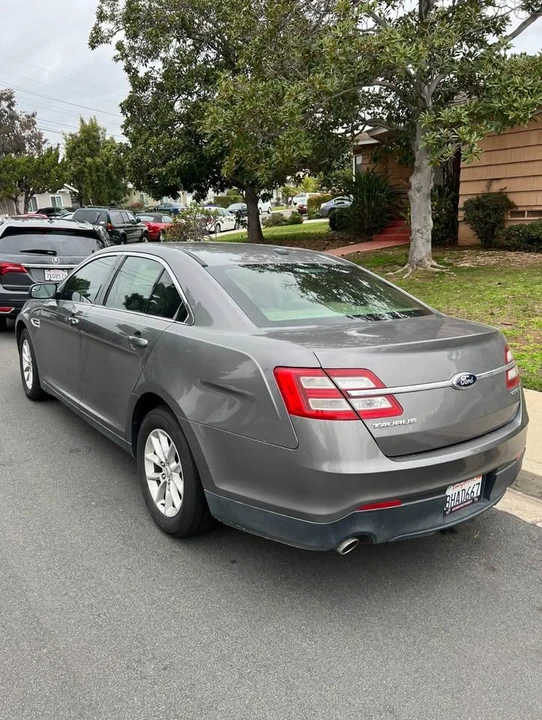 2014 Ford Taurus 6th Gen - Image 6 of 9