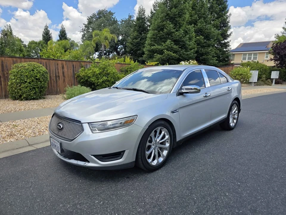 2014 Ford Taurus 6th Gen - Image 3 of 11