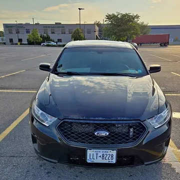 2014 Ford Taurus SE Sedan