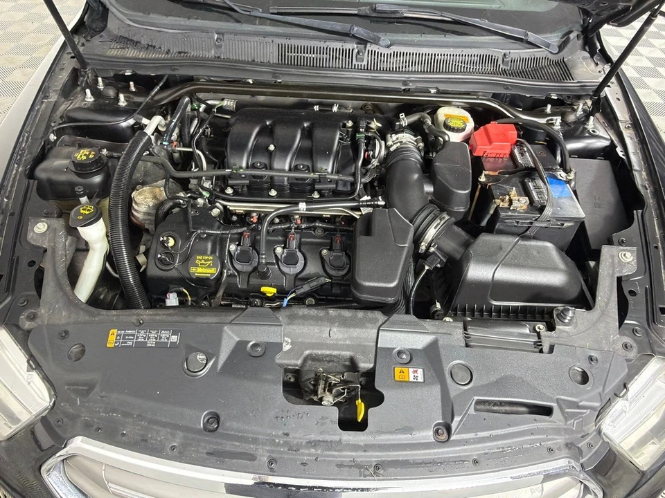 2014 Ford Taurus 6th Gen - Image 24 of 24