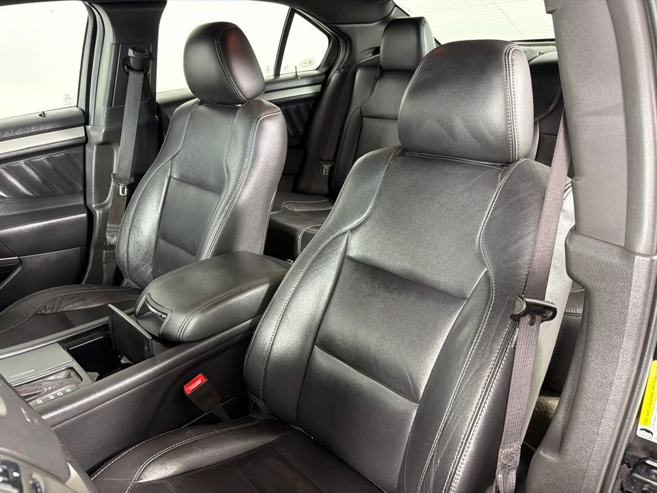 2014 Ford Taurus 6th Gen - Image 11 of 24