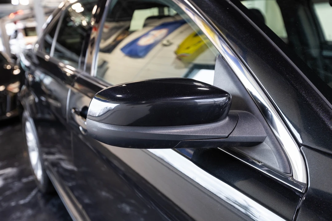 2014 Ford Taurus 6th Gen - Image 15 of 31