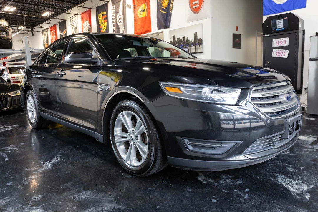 2014 Ford Taurus 6th Gen - Image 16 of 31