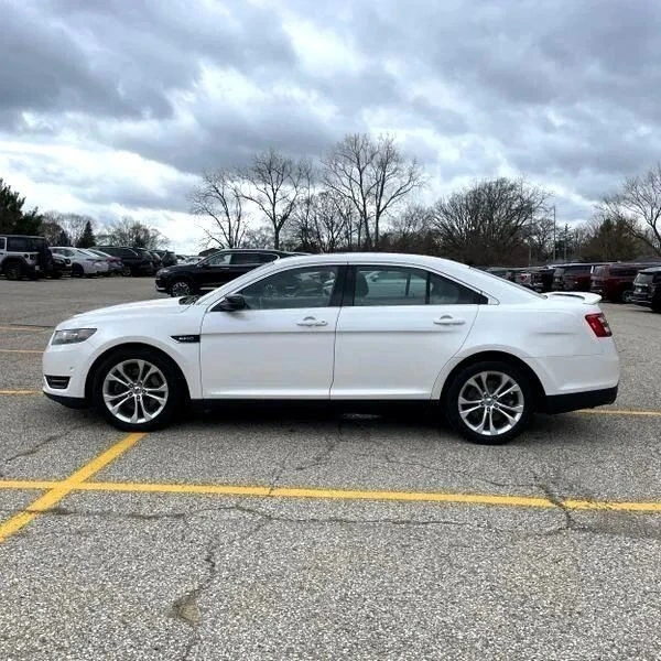 2014 Ford Taurus 5th Gen - Image 3 of 12