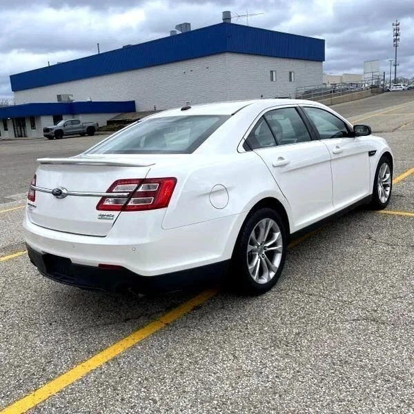 2014 Ford Taurus 5th Gen - Image 7 of 12