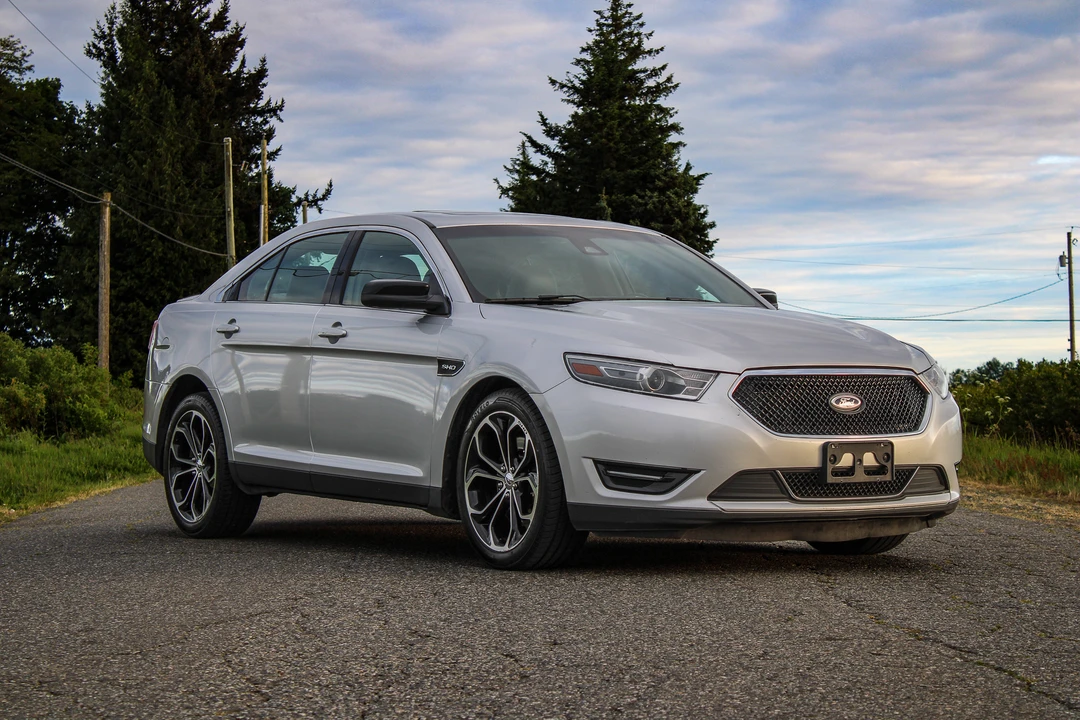 2014 Ford Taurus SHO 6th Gen - Image 8 of 31