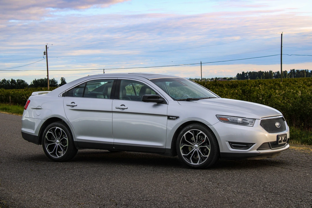 2014 Ford Taurus SHO 6th Gen - Image 9 of 31