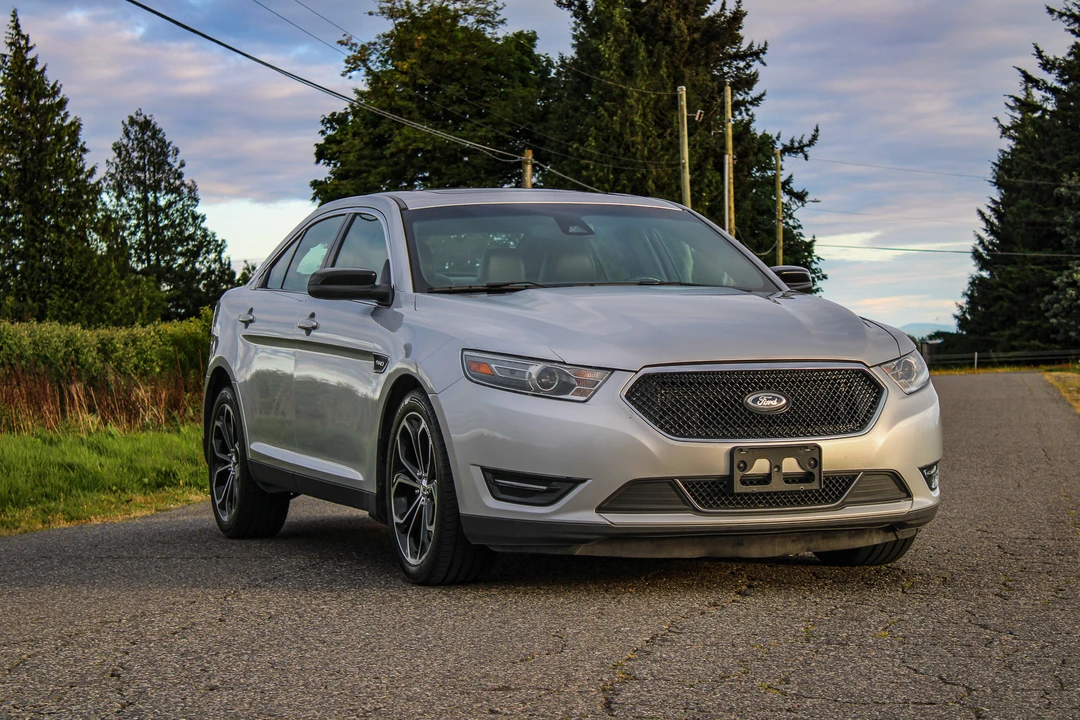 2014 Ford Taurus SHO 6th Gen - Image 6 of 31