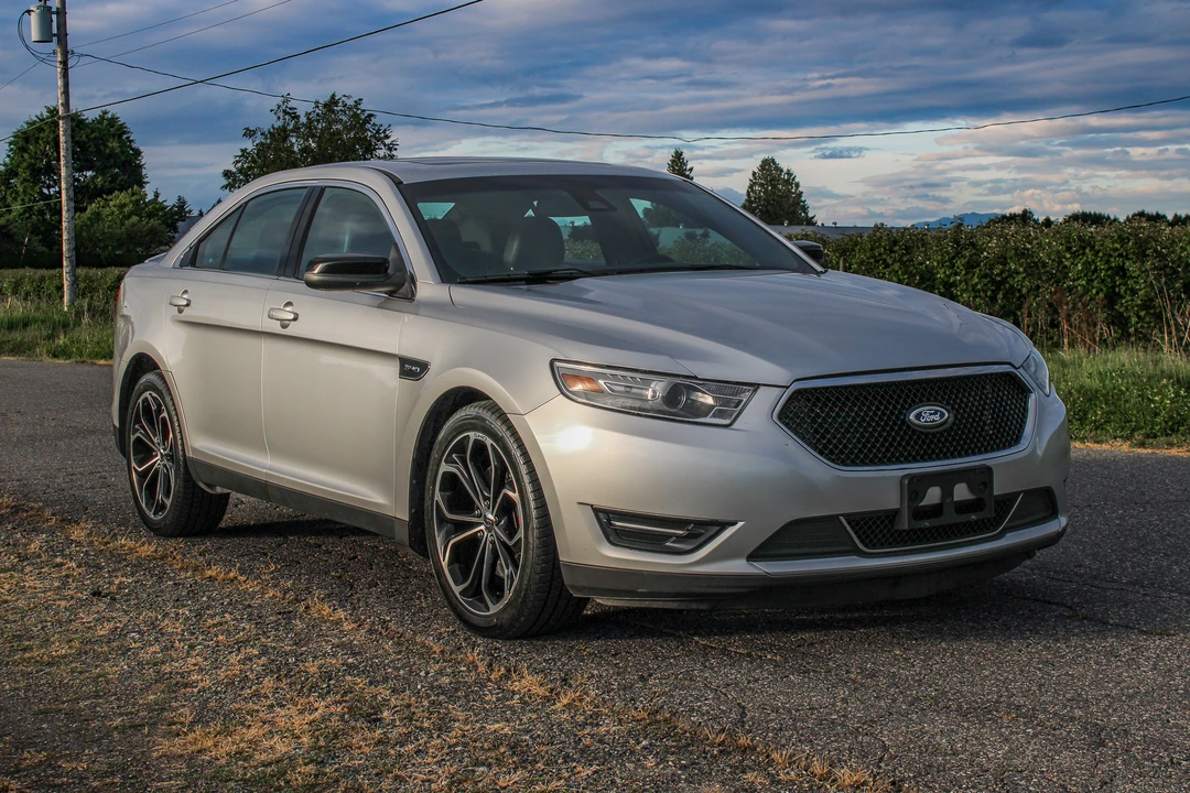 2014 Ford Taurus SHO 6th Gen - Image 22 of 31