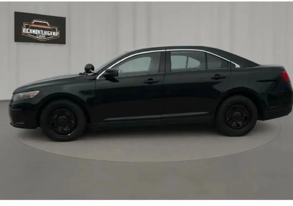 2014 Ford Taurus 6th Gen - Image 2 of 12