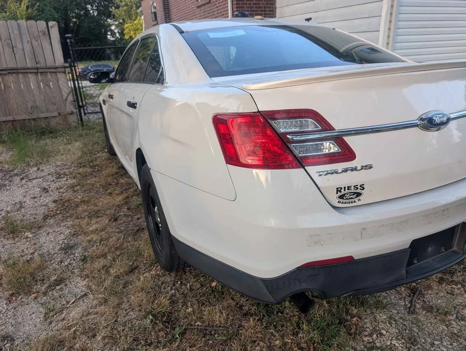 2014 Ford Taurus 6th Gen - Image 13 of 20