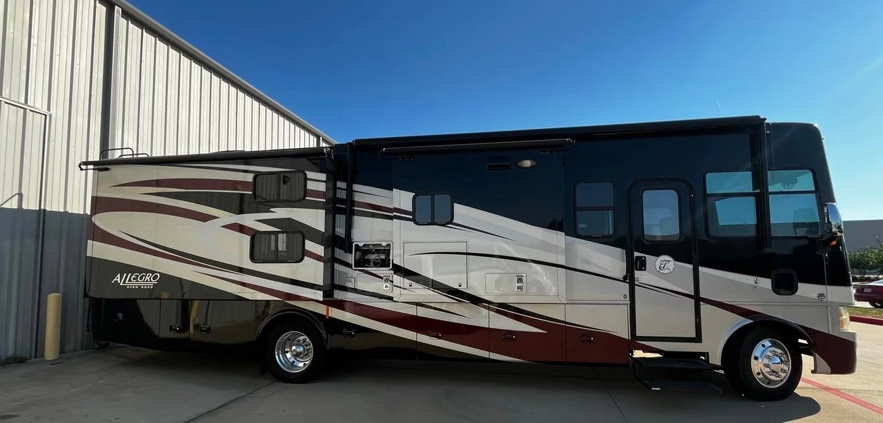 2014 Ford - Image 9 of 12