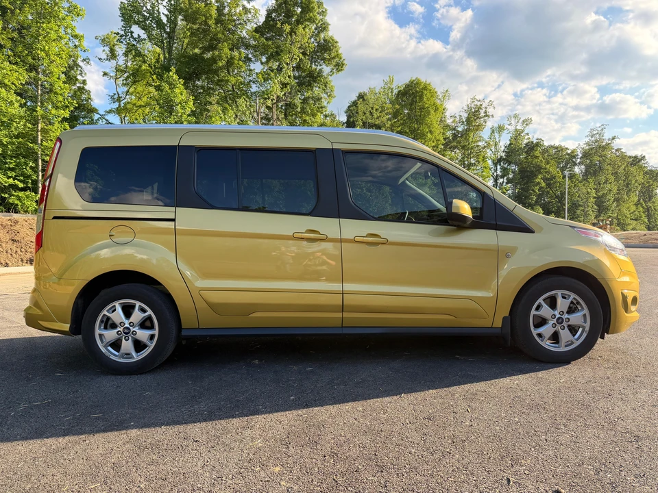 2014 Ford Transit Connect - Image 19 of 31