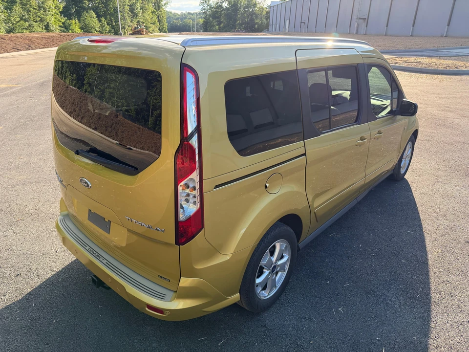 2014 Ford Transit Connect - Image 17 of 31