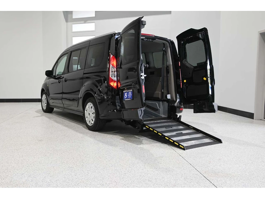 2014 Ford Transit Connect - Image 2 of 12