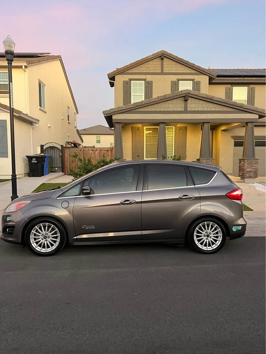2014 Ford C-Max - Image 2 of 11
