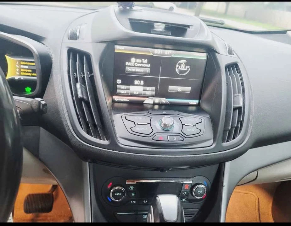 2014 Ford C-Max - Image 9 of 10
