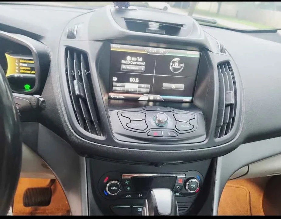 2014 Ford C-Max - Image 9 of 12